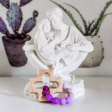 Load image into Gallery viewer, Purple rosary decade ring in front of white statue of the Holy Family

